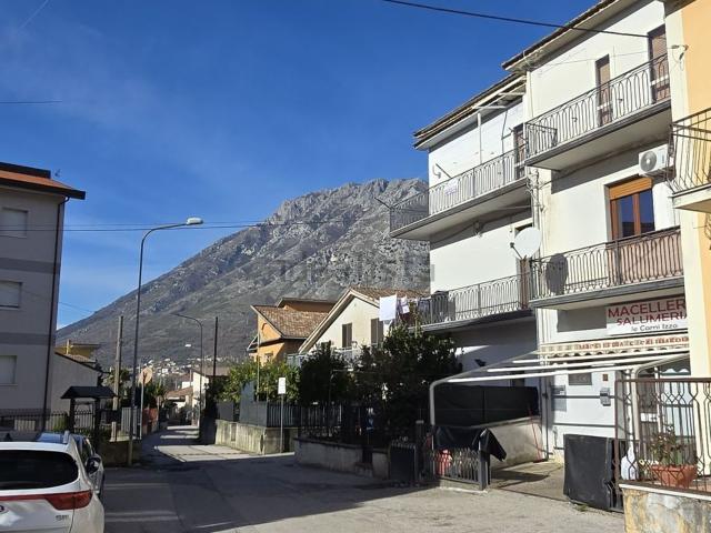 Appartamento in vendita di 170 m² in Via Borghetelle, 11