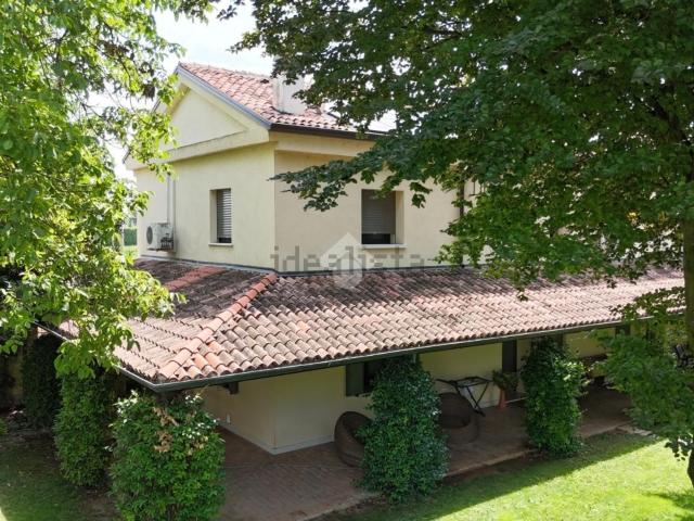 Appartamento in vendita di 170 m² in Via Bagnolo, 7