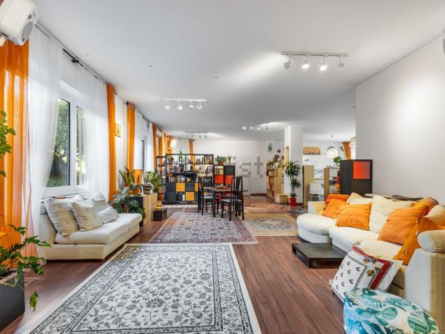 Appartamento in vendita di 170 m² in Via Bartolomeo D&apos Alviano, 53