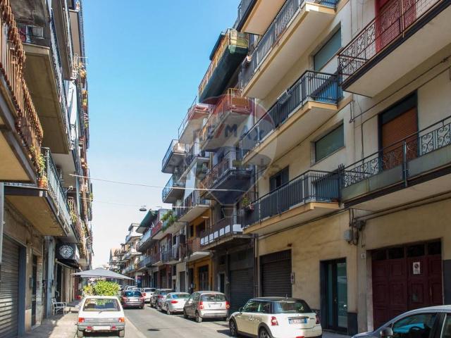 Appartamento in vendita di 170 m² in Via G. Boccaccio, 28