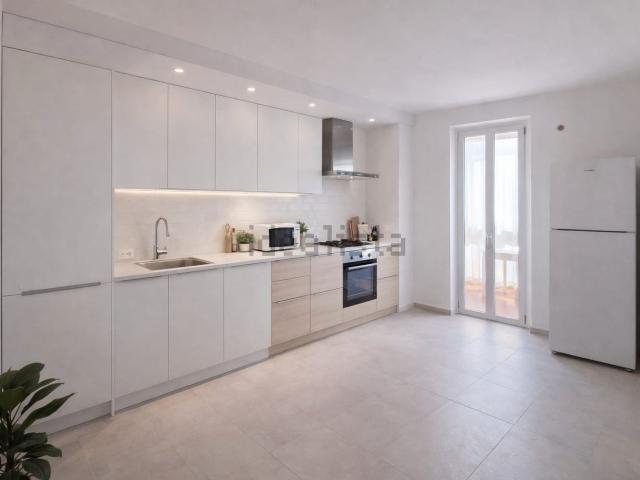 Appartamento in vendita di 170 m² in Via Gabriele D&apos Annunzio