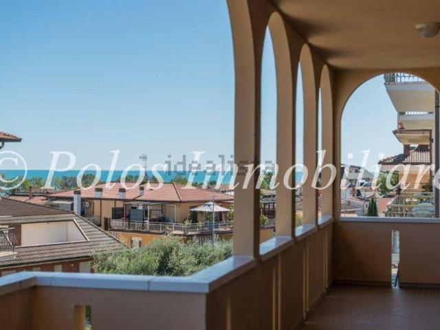 Appartamento in vendita di 170 m² in Via Giuseppe Giusti, 61