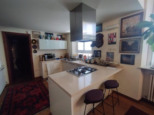 Appartamento in vendita di 170 m² in Via Giuseppe Mazzini