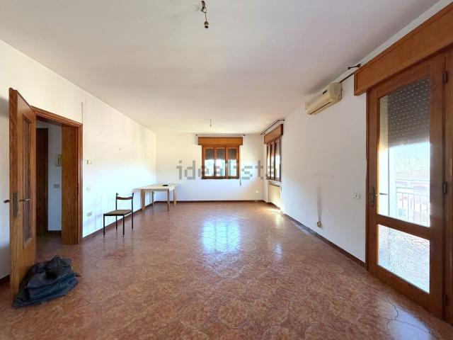 Appartamento in vendita di 170 m² in Via Giacomo Puccini