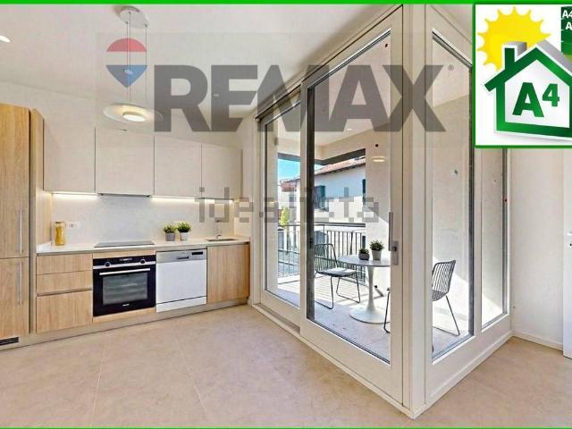 Appartamento in vendita di 170 m² in Via Gino Pollini, 10