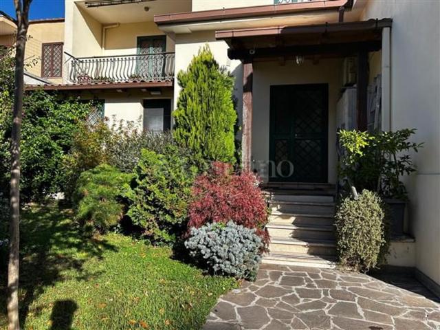 Appartamento in vendita di 170 m² in Via Giovanni Gregorio Mendel