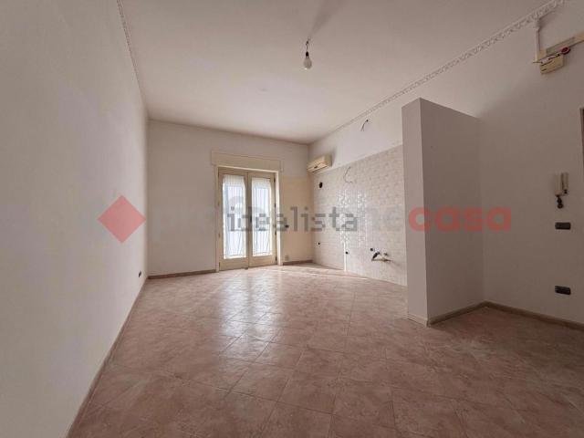 Appartamento in vendita di 170 m² in Via Gruppo Cremona, 59