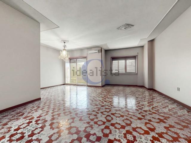 Appartamento in vendita di 170 m² in Via Guido de Ruggiero, 5