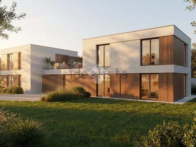 Appartamento in vendita di 170 m² in Via del Canaletto