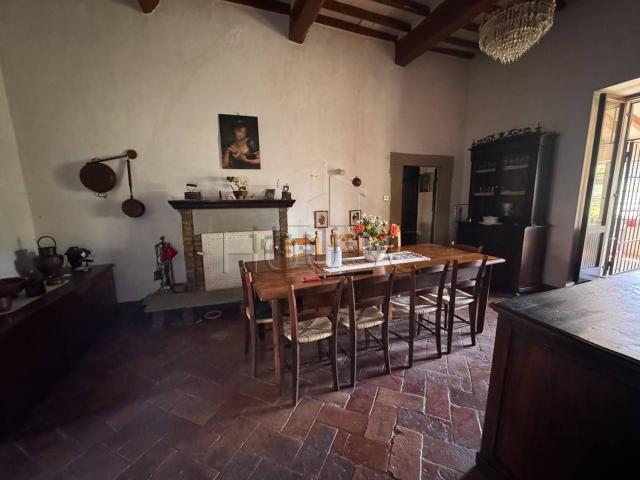 Appartamento in vendita di 170 m² in Via della Filanda