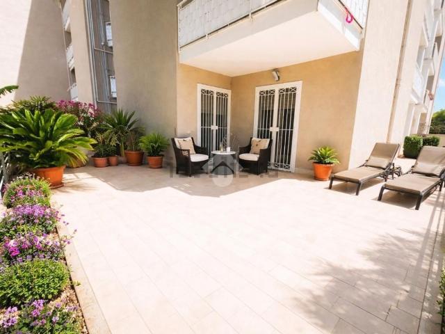 Appartamento in vendita di 170 m² in Via Enrico Berlinguer, 3