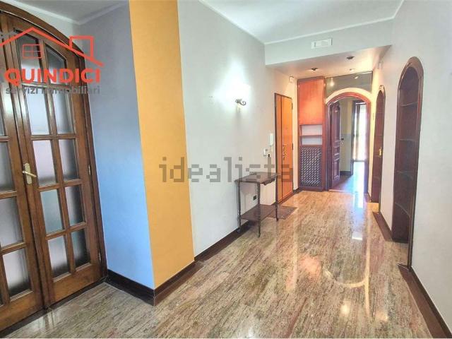 Appartamento in vendita di 170 m² in Via Faenza, 159