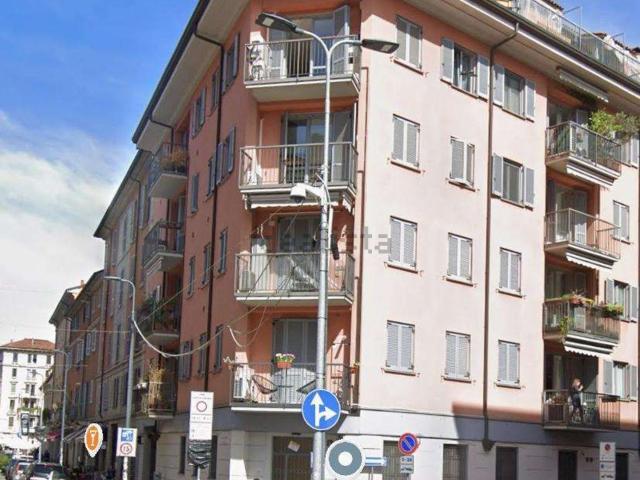 Appartamento in vendita di 170 m² in Via Federico Confalonieri, 1