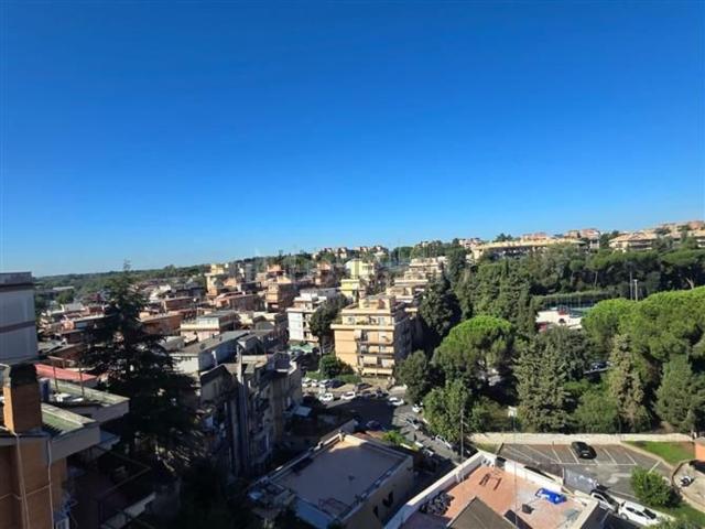 Appartamento in vendita di 170 m² in Via Francesco Tamagno