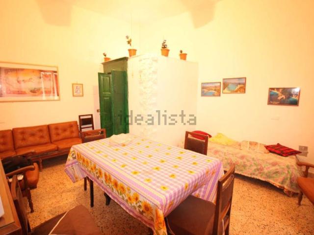 Appartamento in vendita di 170 m² in Via Josto