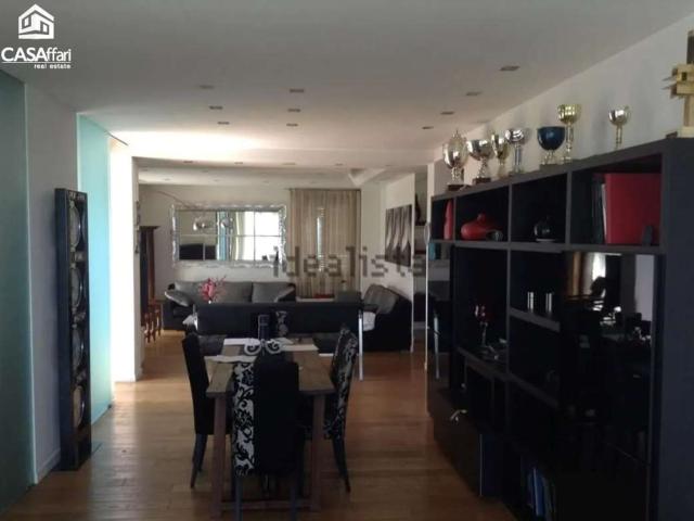 Appartamento in vendita di 170 m² in Via Orazio Vecchi