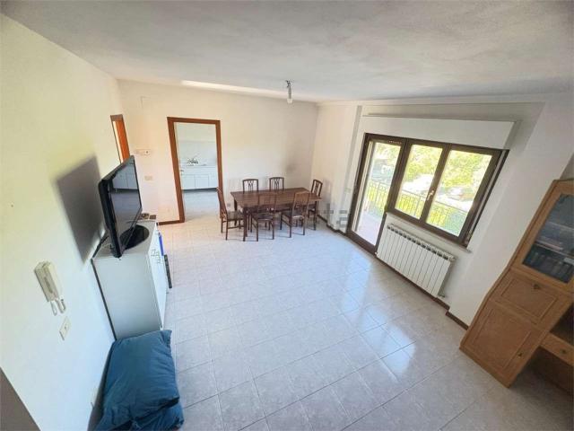 Appartamento in vendita di 170 m² in Via Osteria del Colle, 19