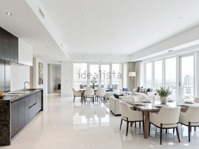 Appartamento in vendita di 170 m² in Via Ludovico Ariosto