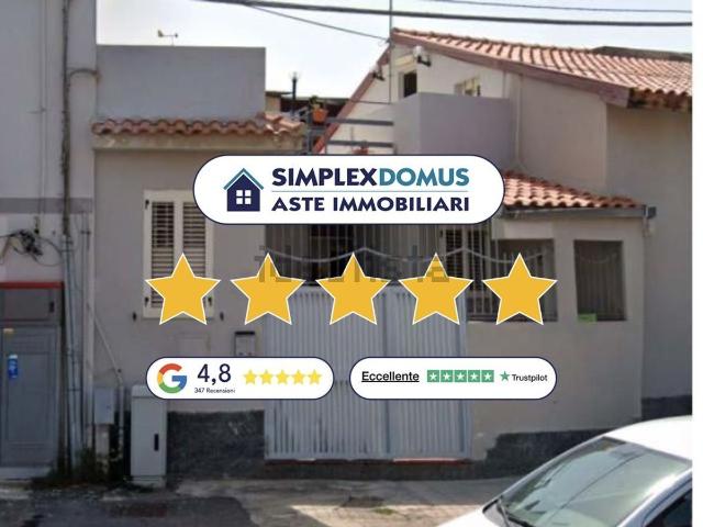 Appartamento in vendita di 170 m² in Via Luigi Capuana
