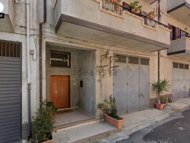 Appartamento in vendita di 170 m² in Via Morabito