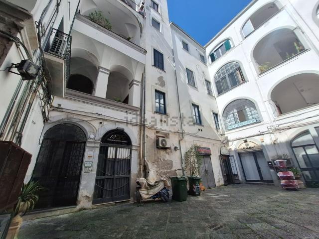 Appartamento in vendita di 170 m² in Via Mercanti, 46