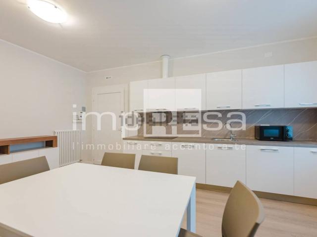 Appartamento in vendita di 170 m² in Via Miranese