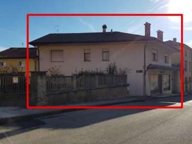 Appartamento in vendita di 170 m² in Via Nazionale