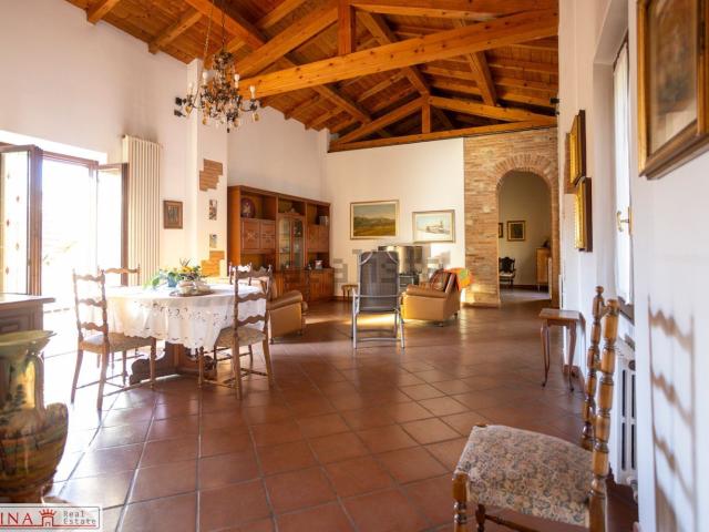 Appartamento in vendita di 170 m² in Via Solferino, 5