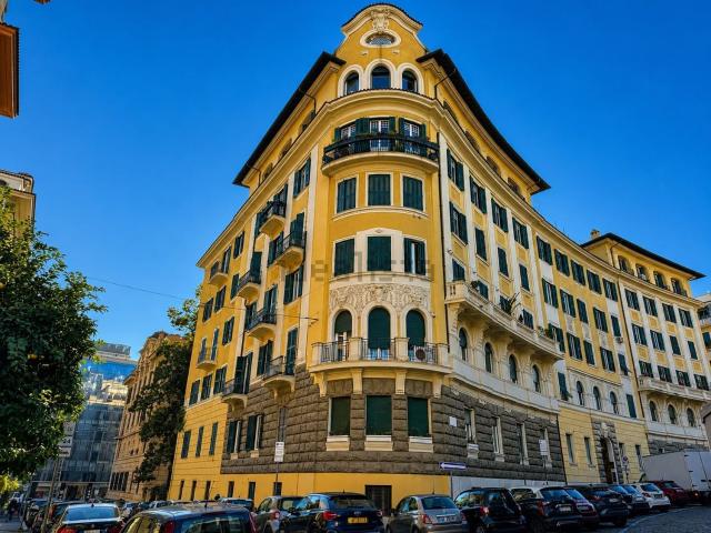 Appartamento in vendita di 170 m² in Via Savoia