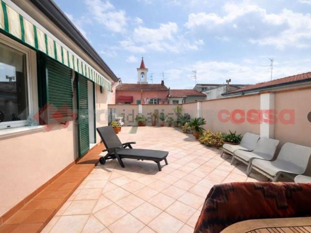 Appartamento in vendita di 170 m² in Via San Martino, 185