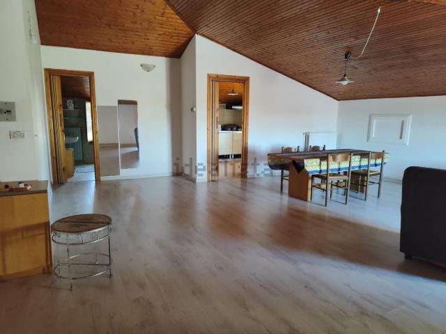 Appartamento in vendita di 170 m² in Via San Benedetto, 7