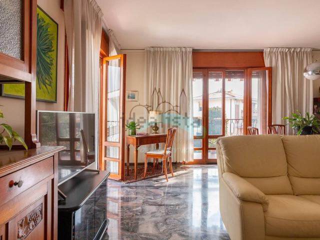 Appartamento in vendita di 170 m² in Via Sebastiano Giacomelli