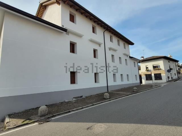 Appartamento in vendita di 170 m² in Via Selvuzzis