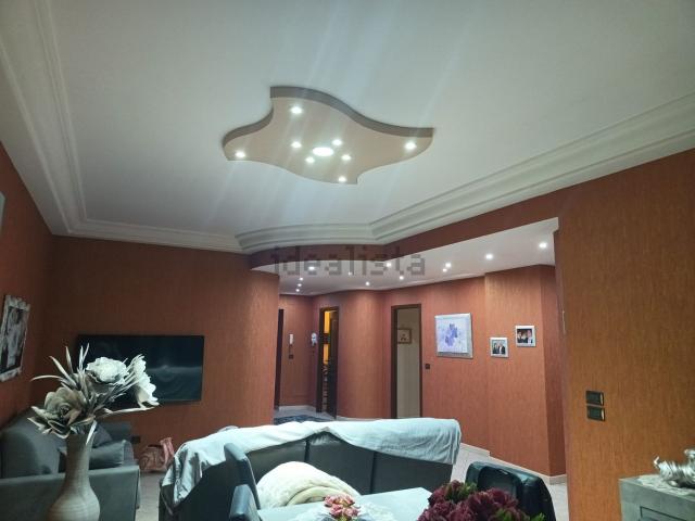 Appartamento in vendita di 170 m² in Via Pomara