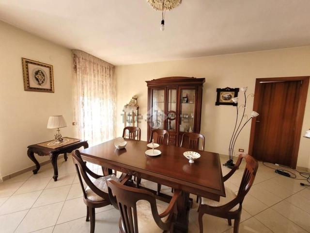 Appartamento in vendita di 170 m² in Via Parata, 50