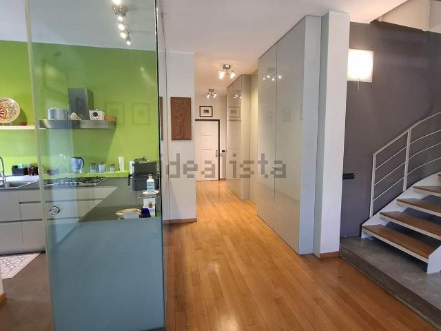 Appartamento in vendita di 170 m² in Via Pietro Motti