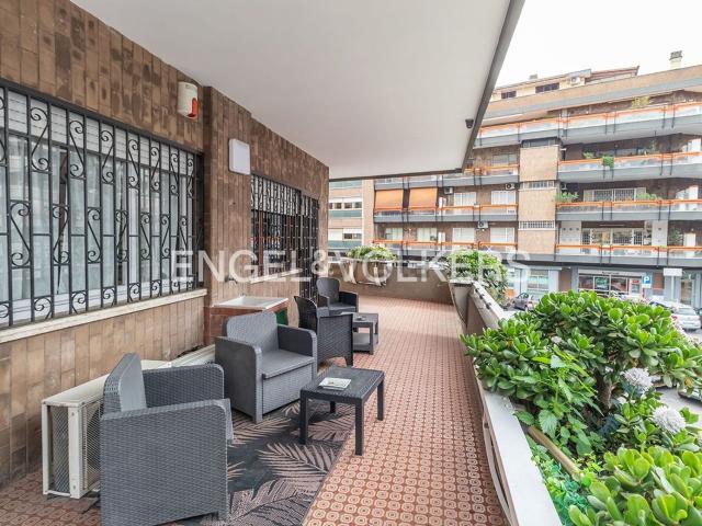 Appartamento in vendita di 170 m² in Via Pietro Frattini