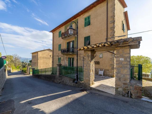 Appartamento in vendita di 170 m² in Via Roma