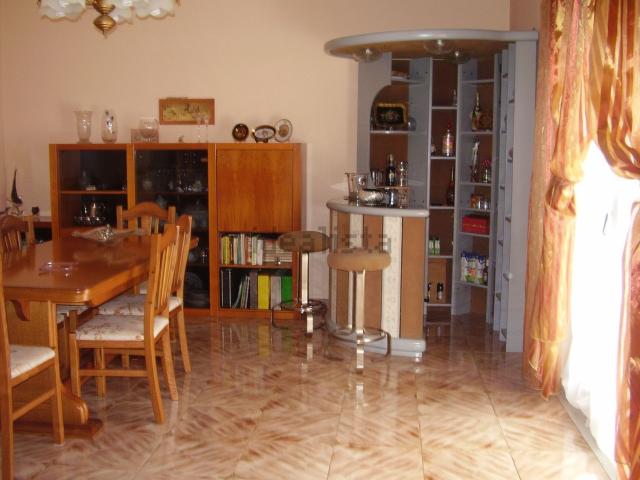 Appartamento in vendita di 170 m² in Via Roma, 245