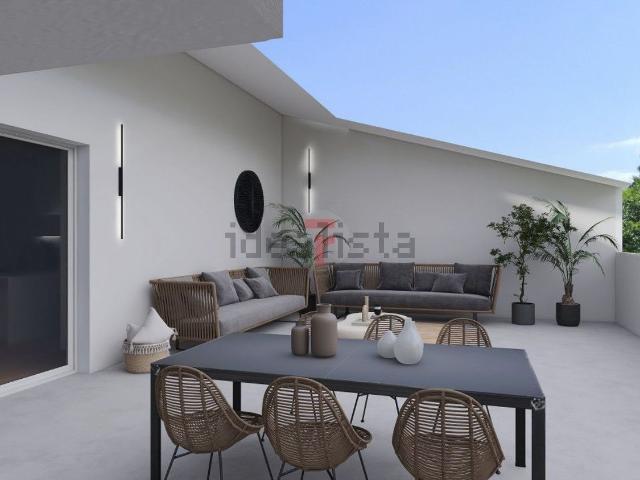 Appartamento in vendita di 170 m² in Via Roma