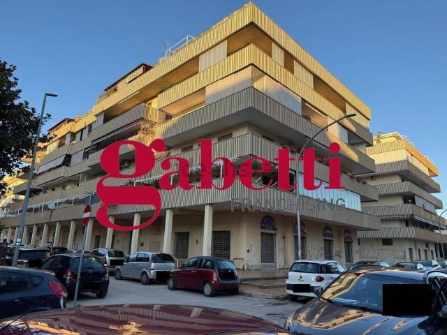 Appartamento in vendita di 170 m² in Via Torino, 45