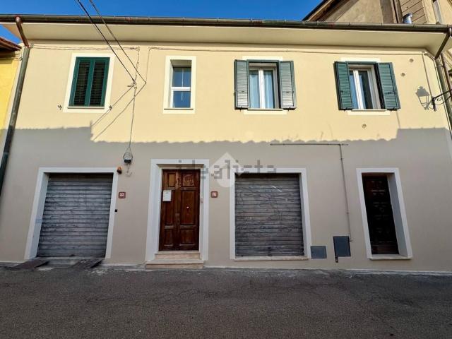 Appartamento in vendita di 170 m² in Via Torrigiana, 17