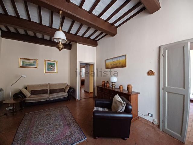 Appartamento in vendita di 170 m² in Via Umberto I, 9
