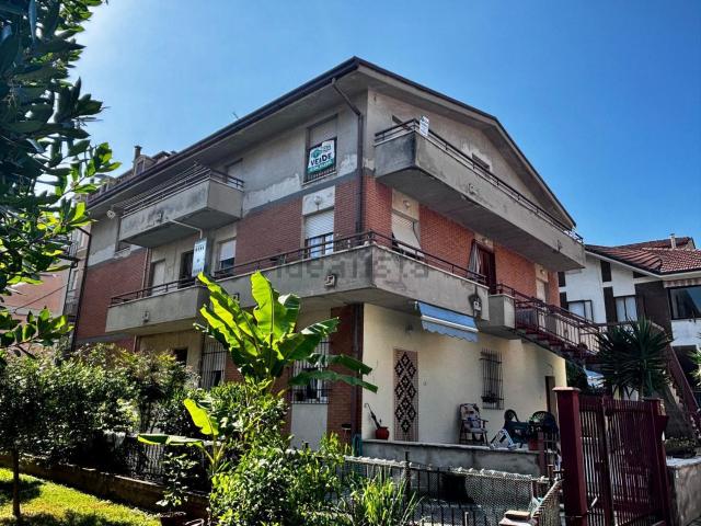 Appartamento in vendita di 170 m² in Via Volturno