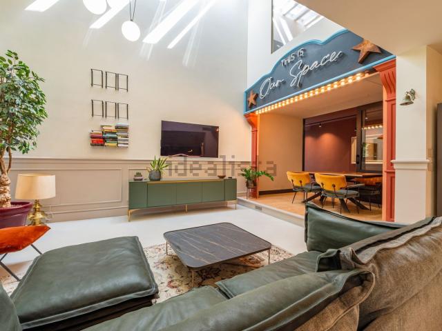 Appartamento in vendita di 175 m² in Via Varesina