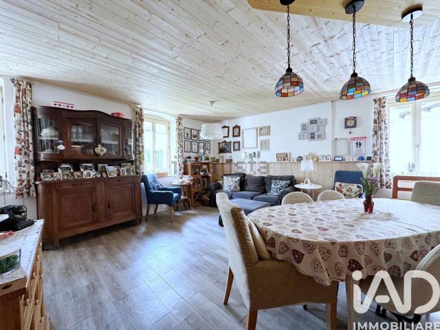 Appartamento in vendita di 170 m² in Via Vellutai, 14