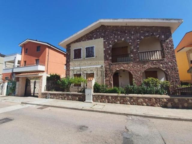 Appartamento in vendita di 170 m² in Via Villa Franca de Penedès, 10