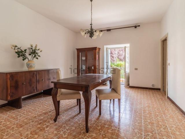 Appartamento in vendita di 170 m² in Via XIII Settembre