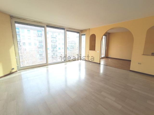 Appartamento in vendita di 170 m² in Viale Umbria, 99