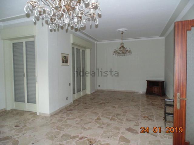 Appartamento in vendita di 170 m² in Viale Don Minzone, 108